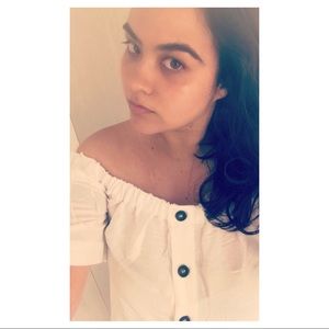 Meet your Posher, Ana